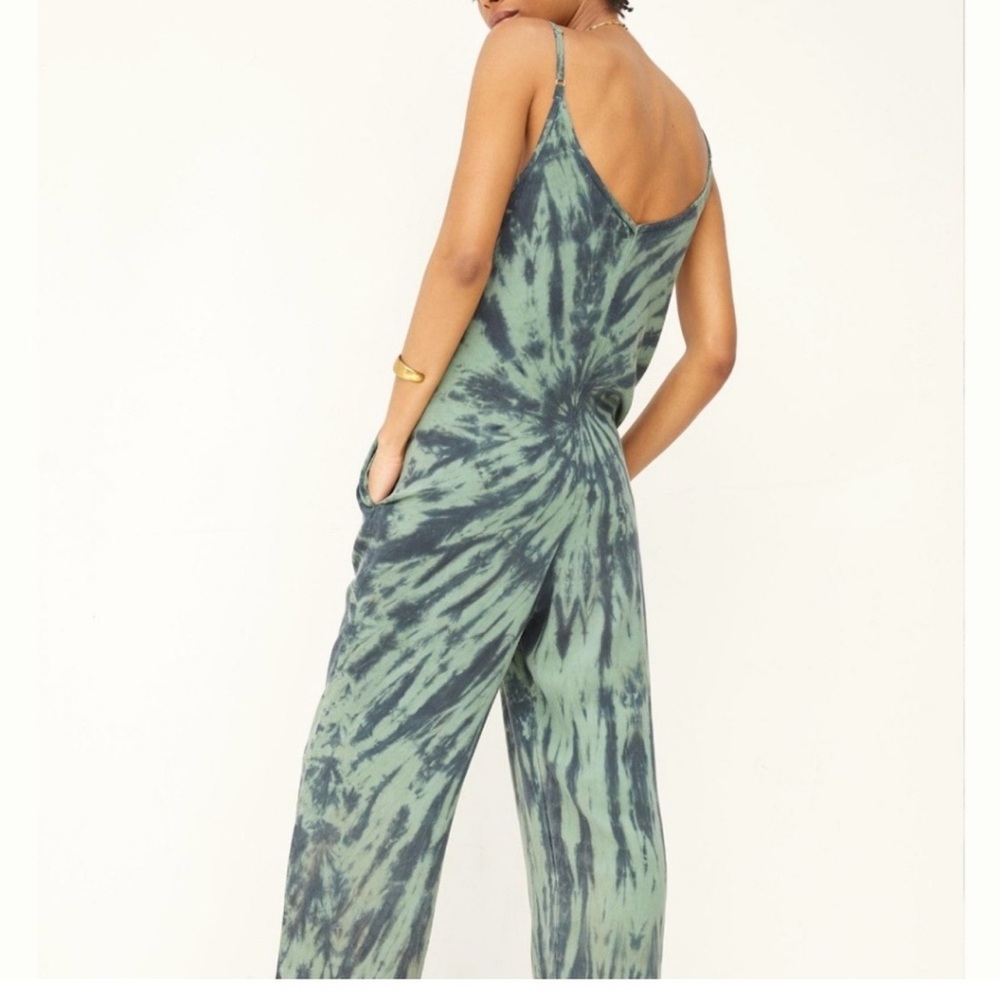 cloth & stone Green Tie-Dye V‑Neck Wide‑Leg Jumpsuit - Picture 5 of 13